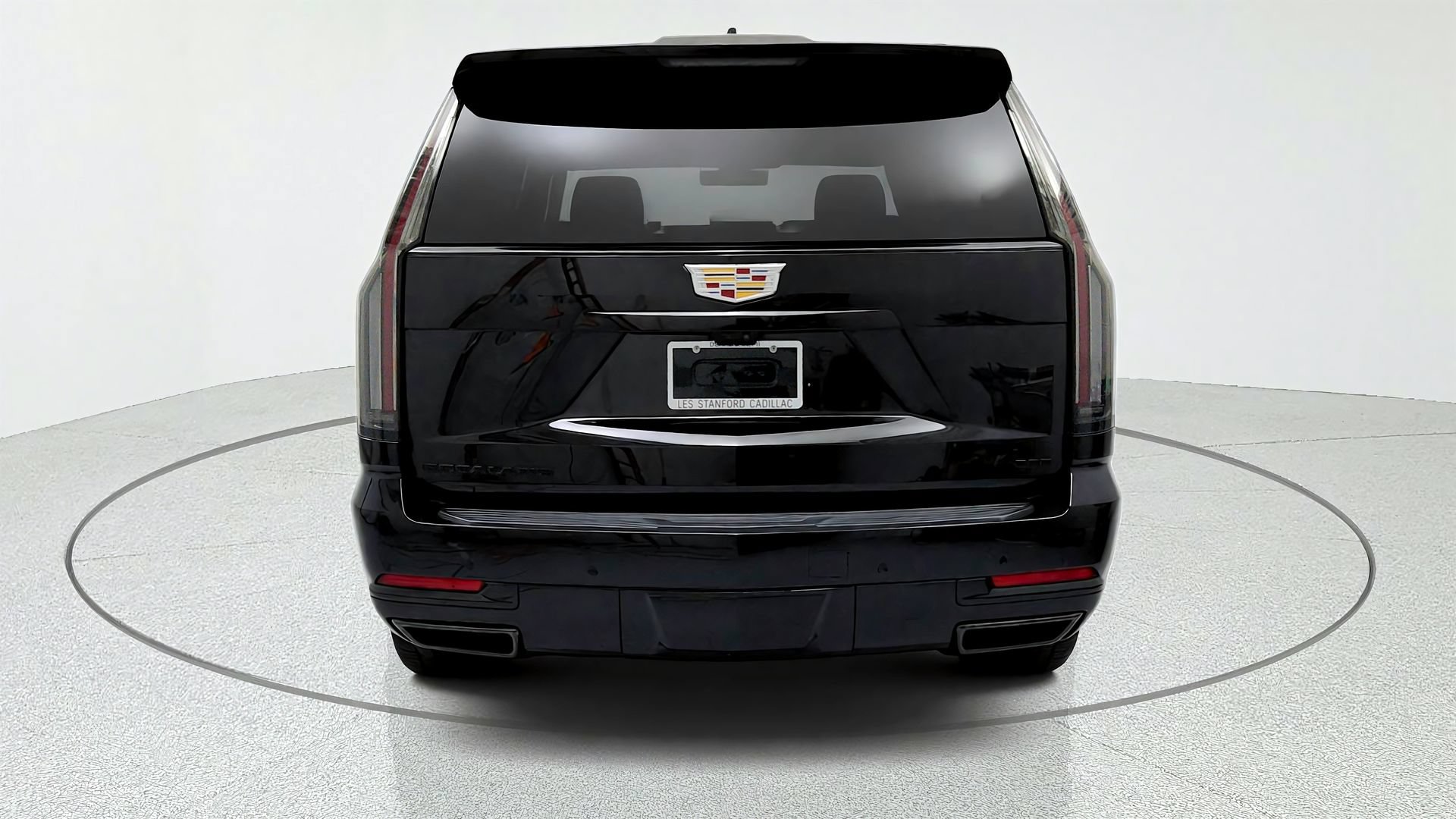 Used 2025 Cadillac Escalade Sport Platinum w/ LPO, ONYX Package AWD/4WD image 4