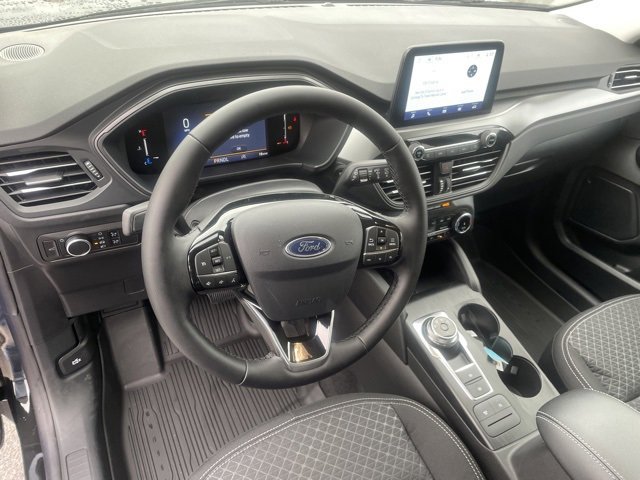New 2025 Ford Escape Active w/ Cold Weather Package image 24