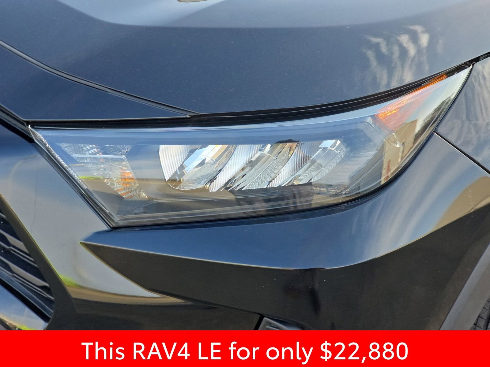 Used 2022 Toyota RAV4 LE image 36