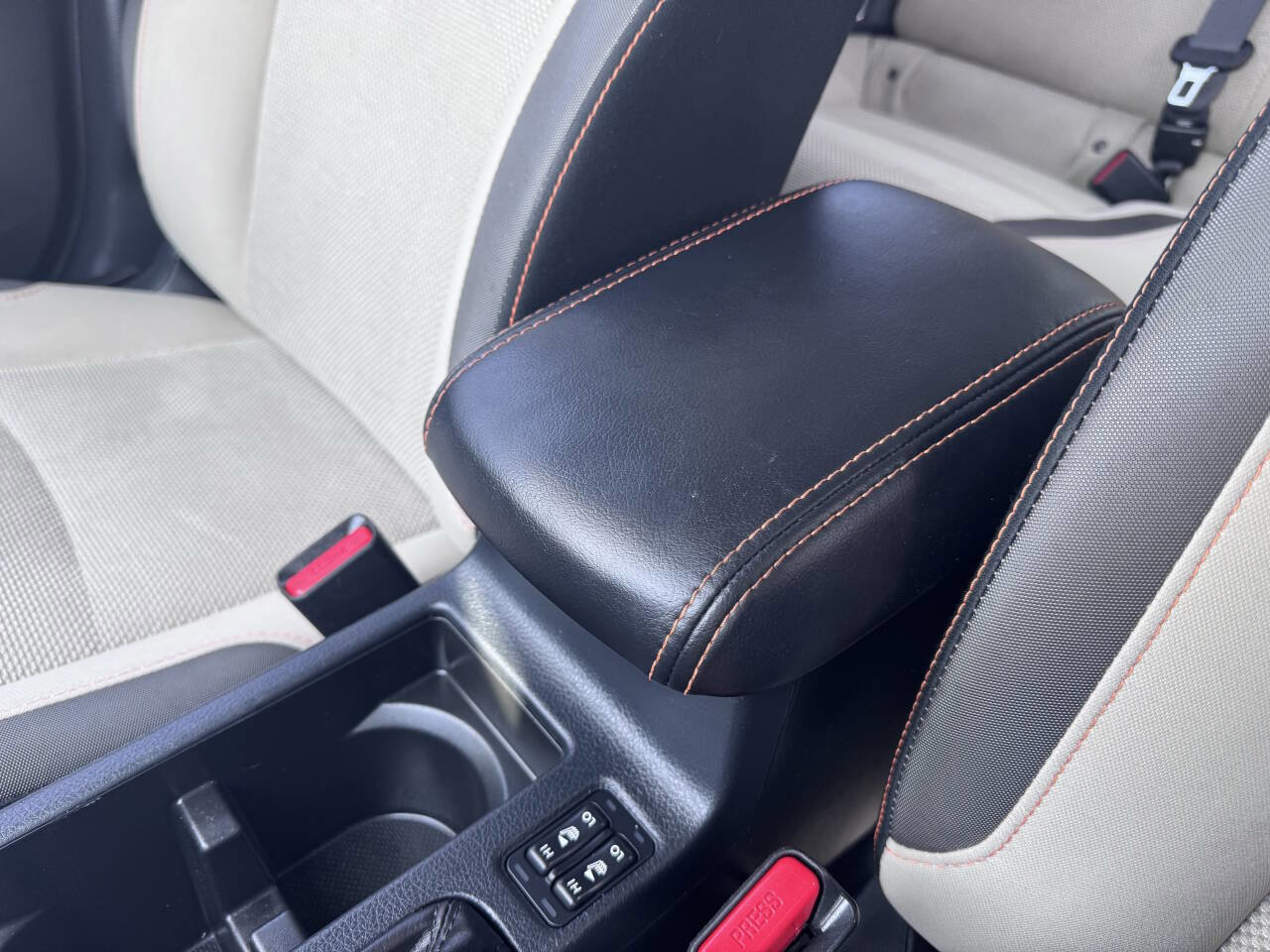 Used 2017 Subaru Crosstrek 2.0i Premium w/ Popular Package #2 image 27