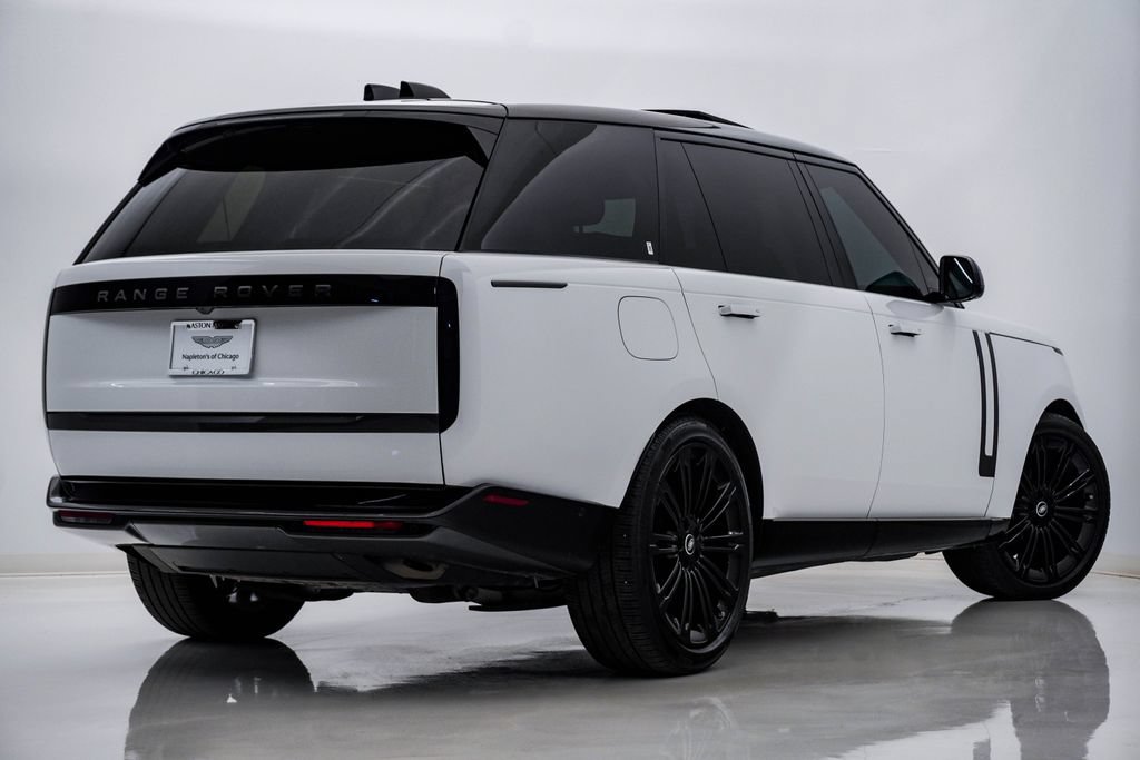Used 2025 Land Rover Range Rover Long Wheelbase SE AWD/4WD image 9