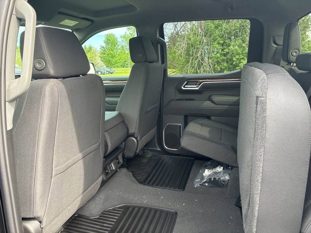 New 2026 Chevrolet Silverado 1500 LT AWD/4WD image 25