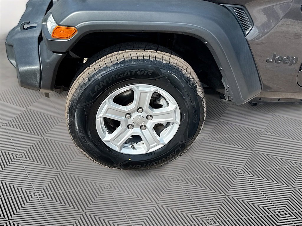 Used 2021 Jeep Wrangler Unlimited Sport image 33