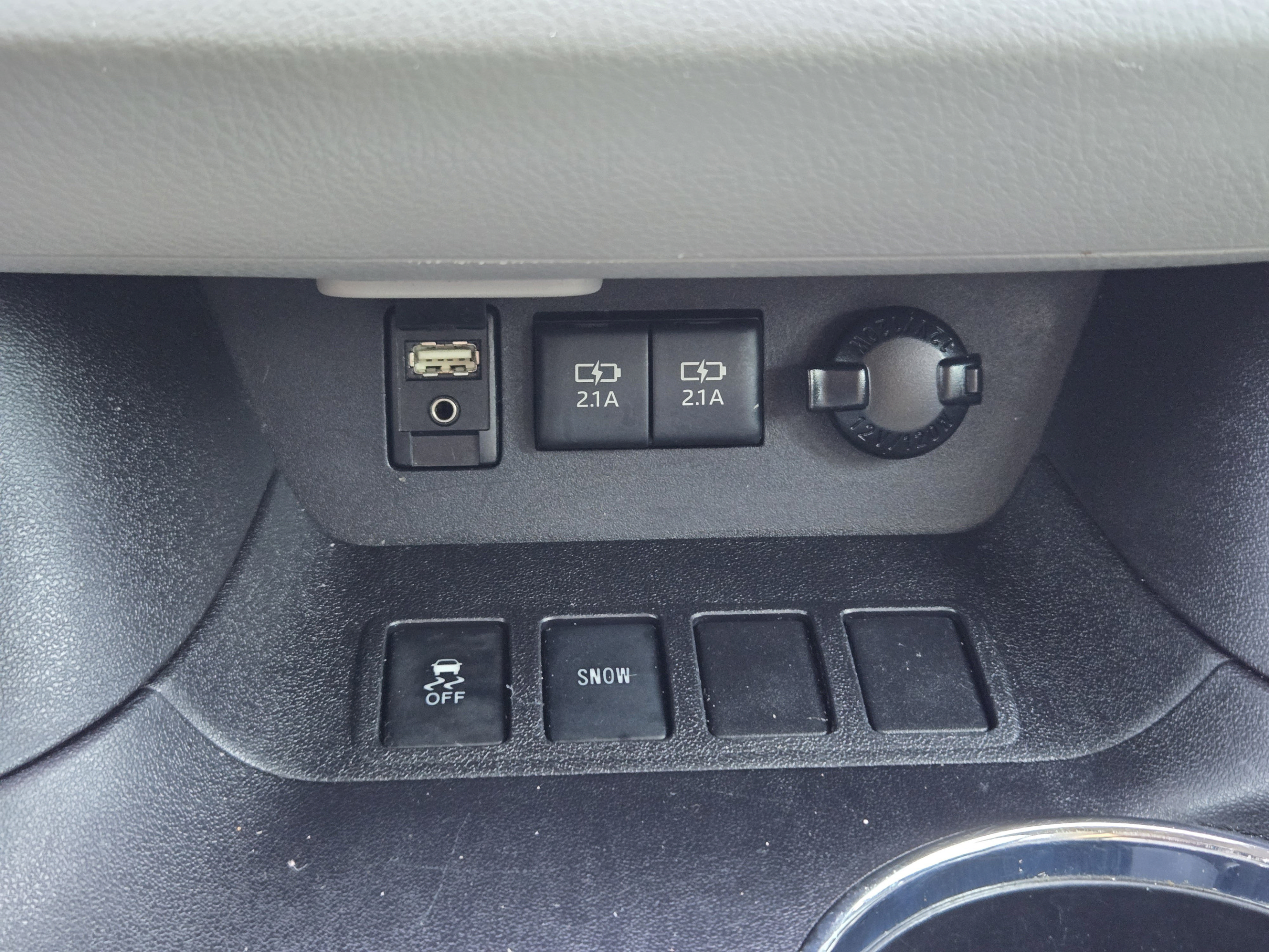 Used 2018 Toyota Highlander Limited FWD image 15