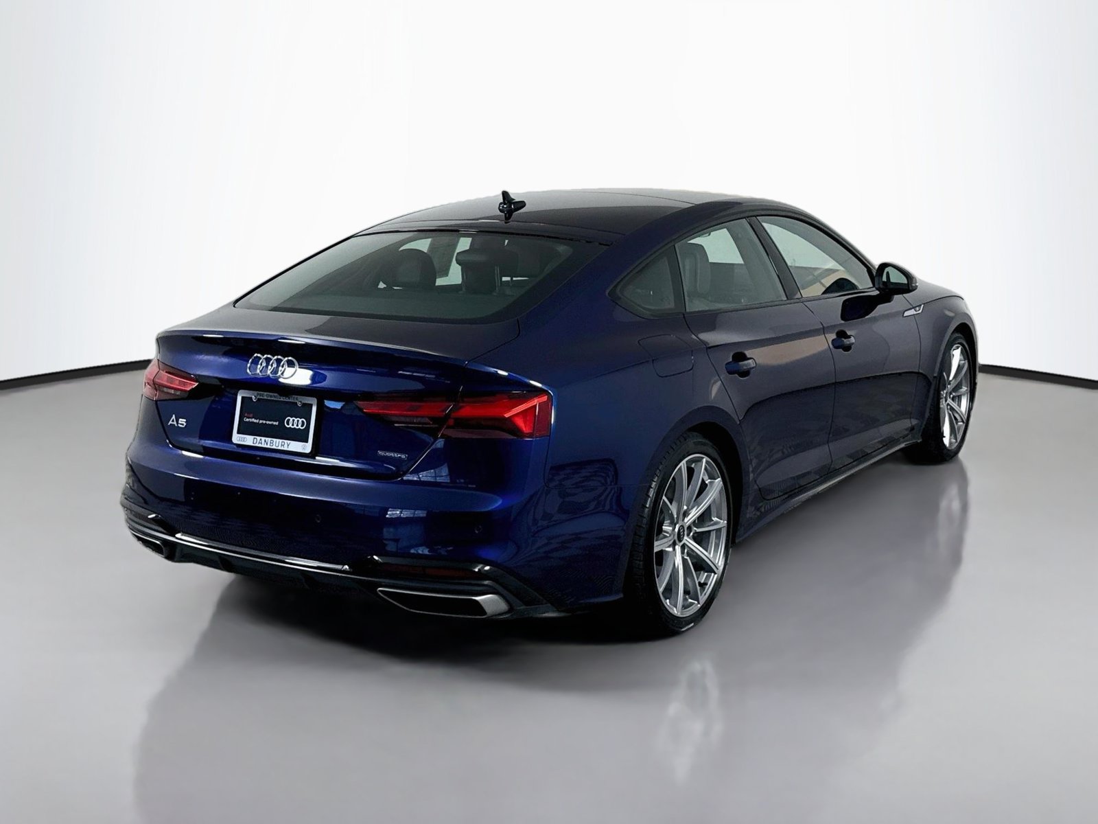 Used 2025 Audi A5 2.0T Premium w/ Convenience Plus Package AWD/4WD image 9