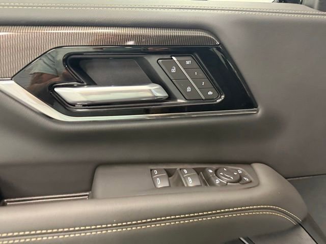 New 2026 GMC Yukon Elevation w/ LPO, Floor Liner Package RWD image 15