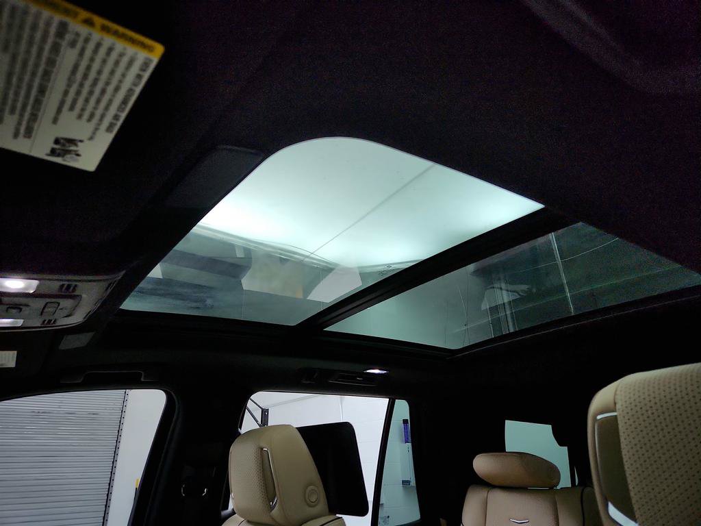 Used 2021 Cadillac Escalade Premium Luxury w/ Driver Assist Tech Package AWD/4WD image 15