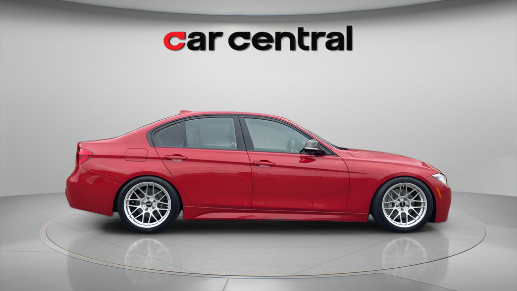 Used 2017 BMW 340i xDrive Sedan AWD/4WD image 7