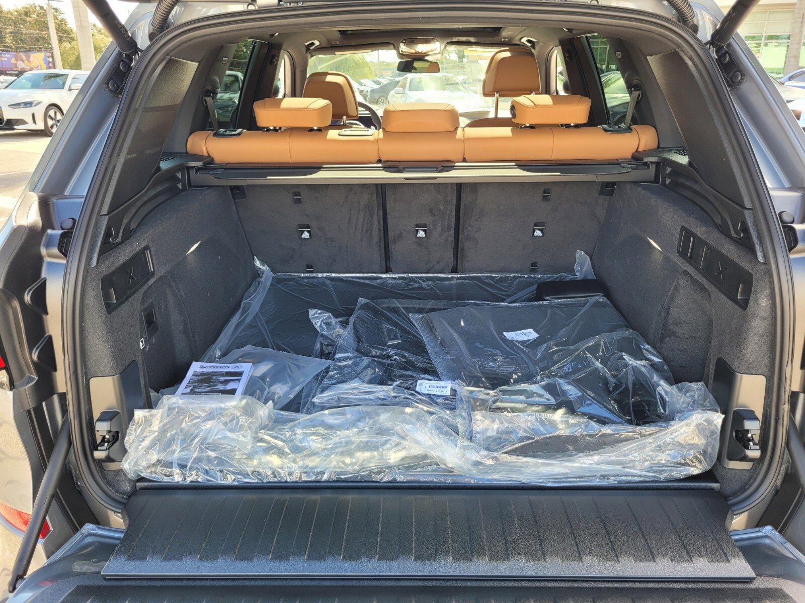 New 2026 BMW X5 sDrive40i w/ M Sport Package image 15