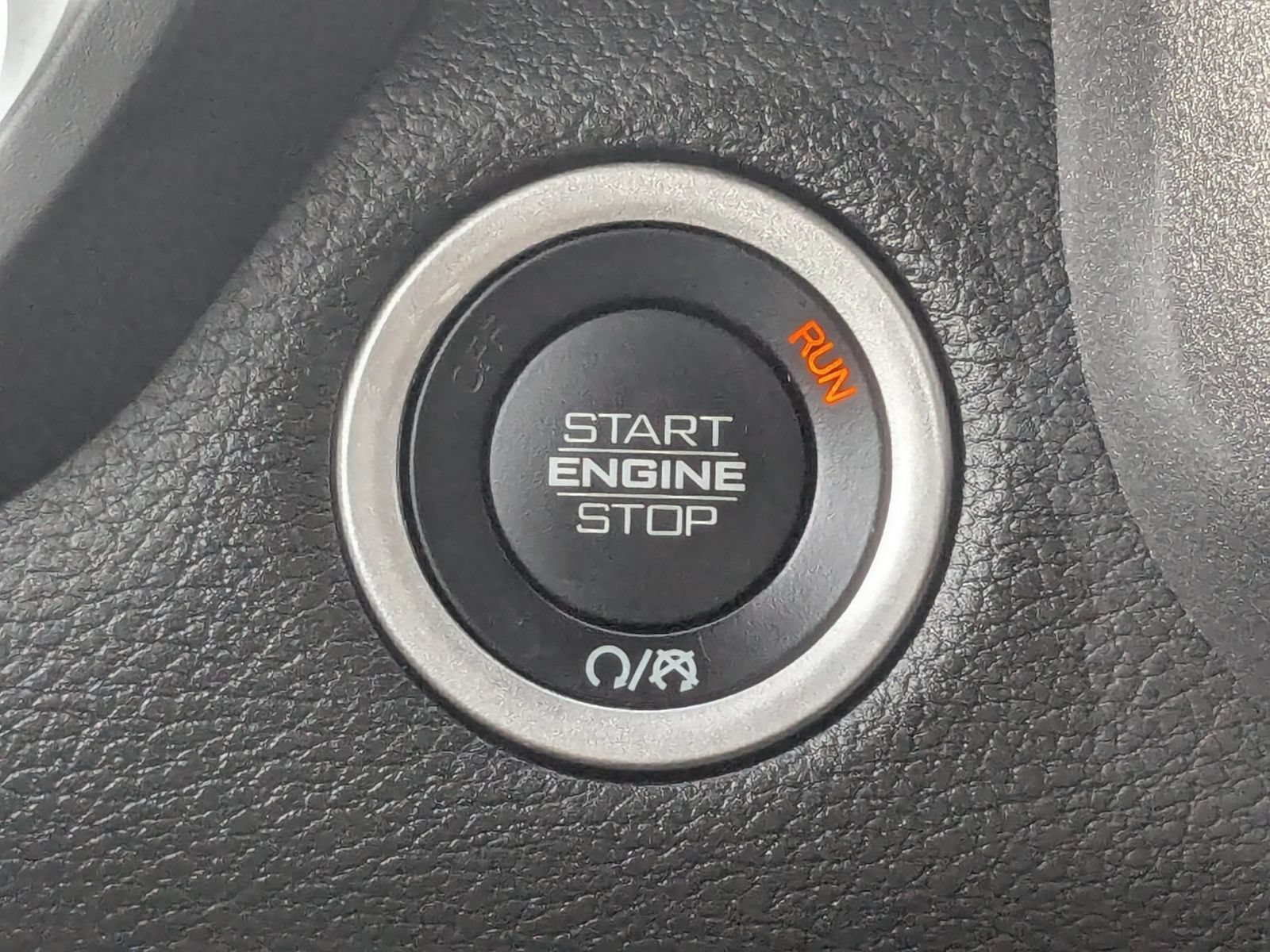 Used 2025 RAM 1500 Warlock AWD/4WD image 26