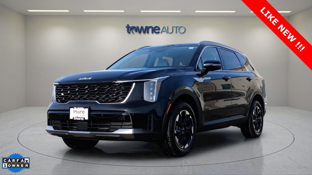 Used 2025 Kia Sorento S image 1