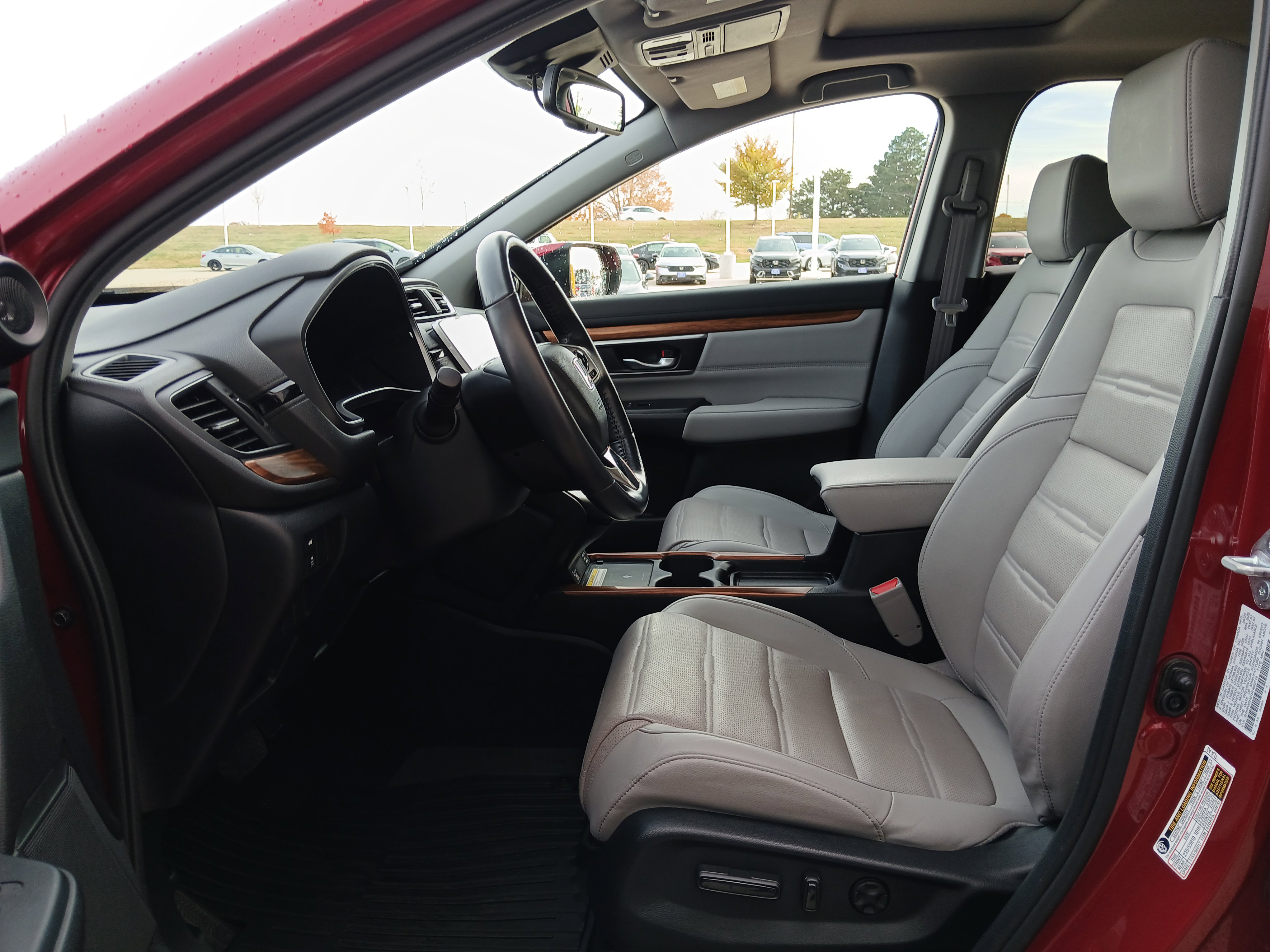 Used 2022 Honda CR-V Touring image 8