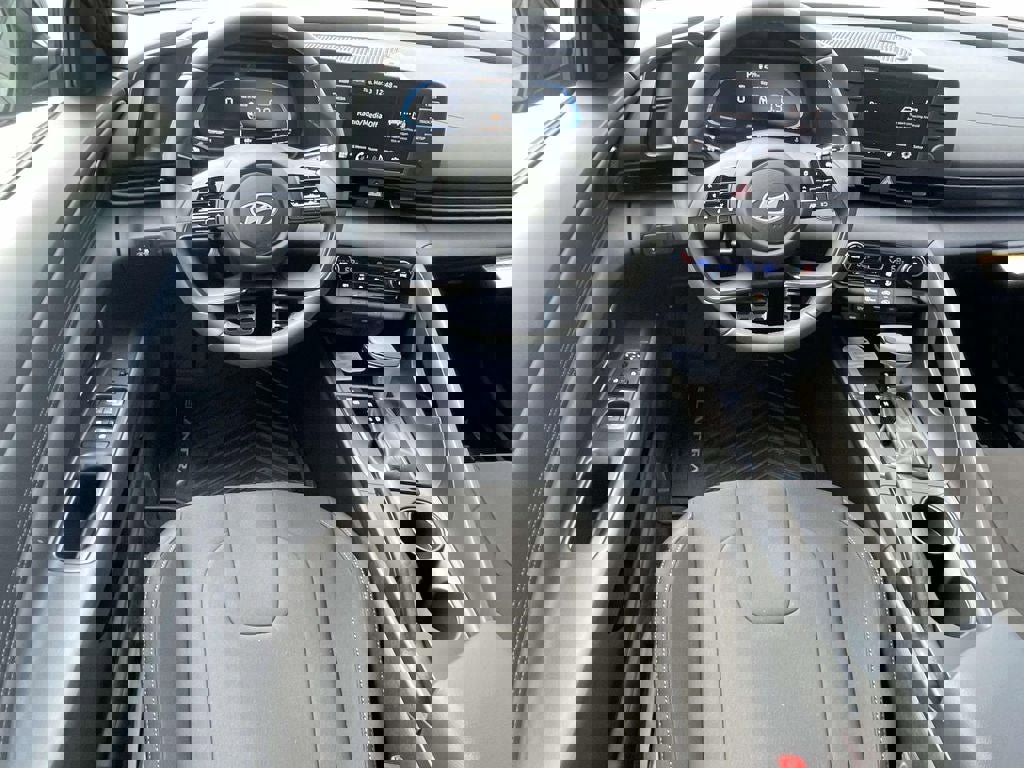 New 2026 Hyundai Elantra Sport image 11