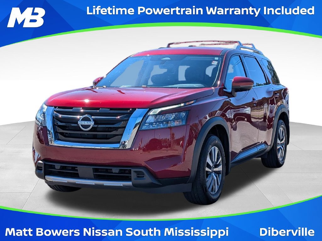 Used 2025 Nissan Pathfinder SL FWD image 1