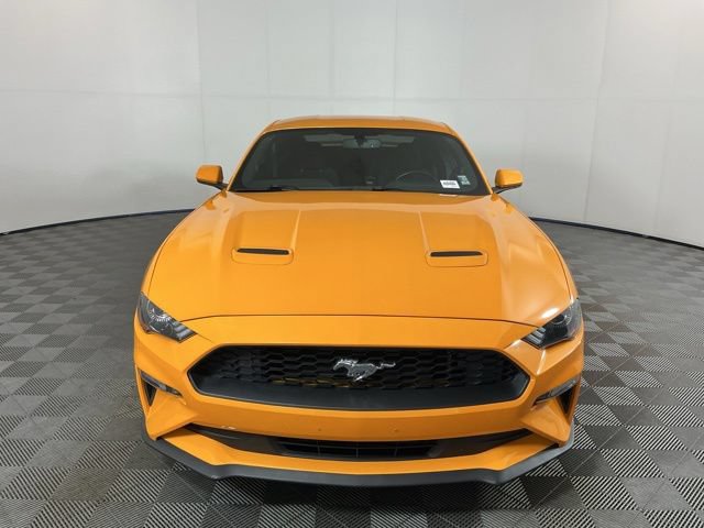 Used 2018 Ford Mustang Coupe w/ Equipment Group 101A RWD image 2