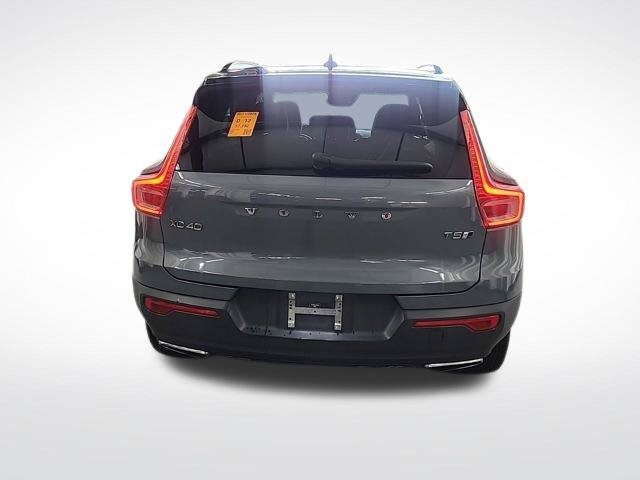 Used 2020 Volvo XC40 T5 R-Design AWD/4WD image 8