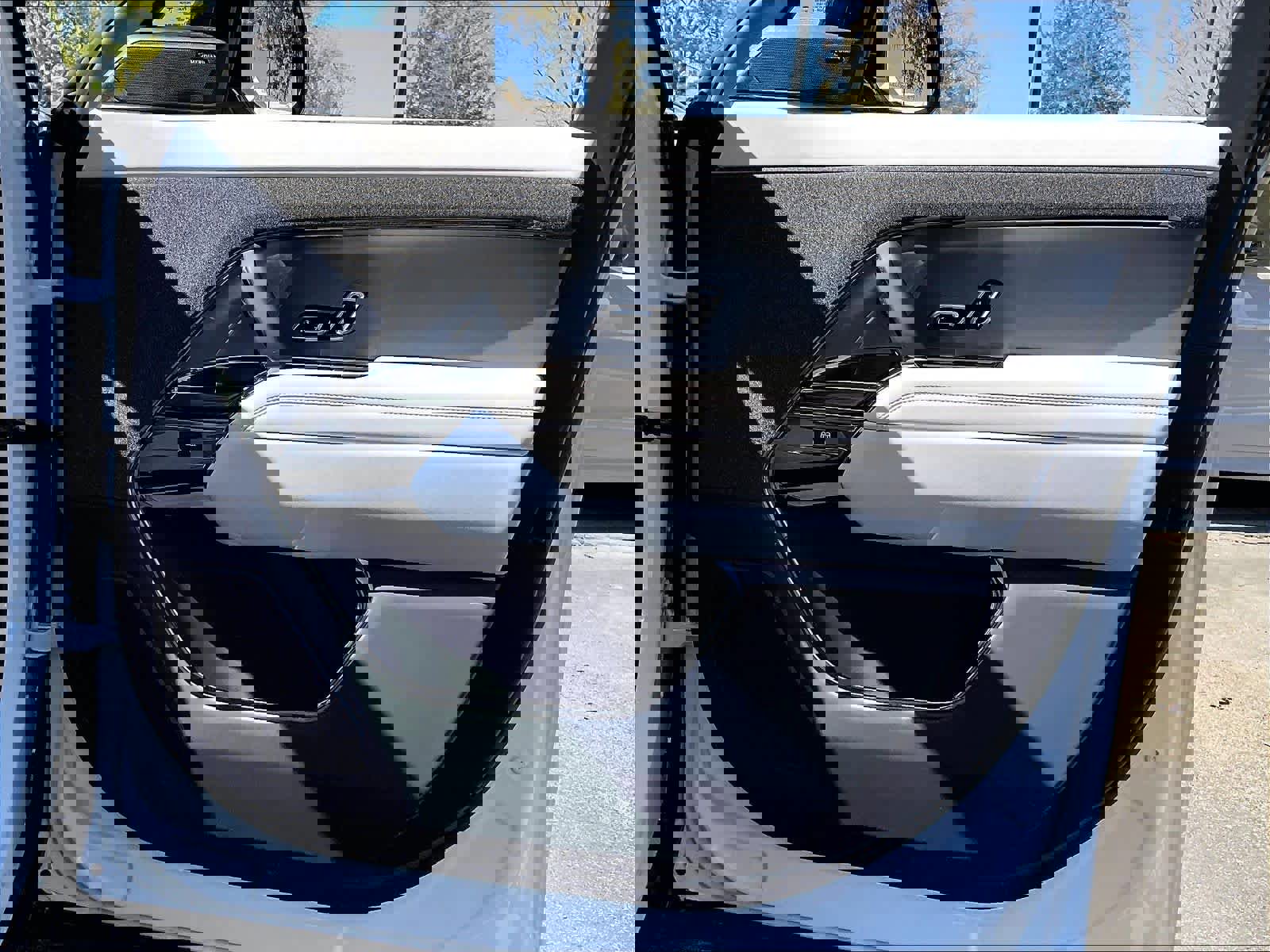 Used 2025 Land Rover Range Rover Sport S image 26