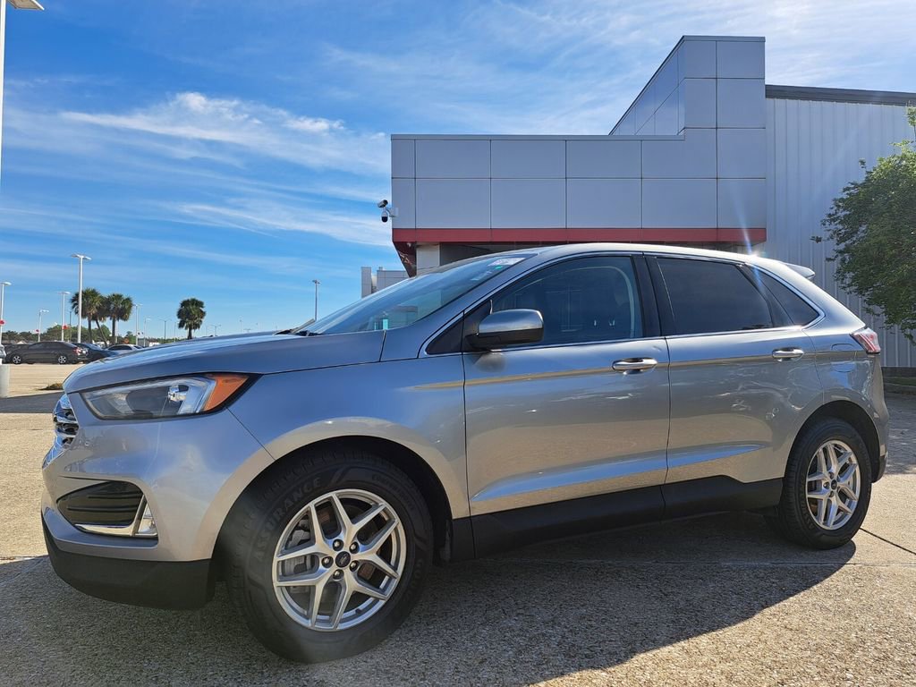 Used 2022 Ford Edge SEL w/ Convenience Package image 9