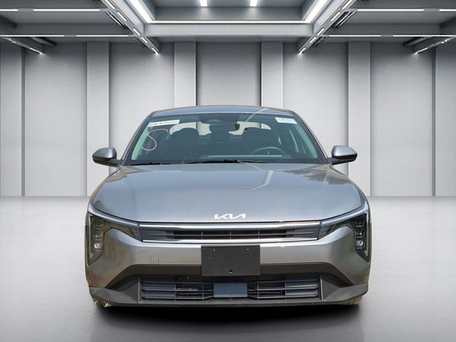 Certified 2026 Kia K4 FWD image 2