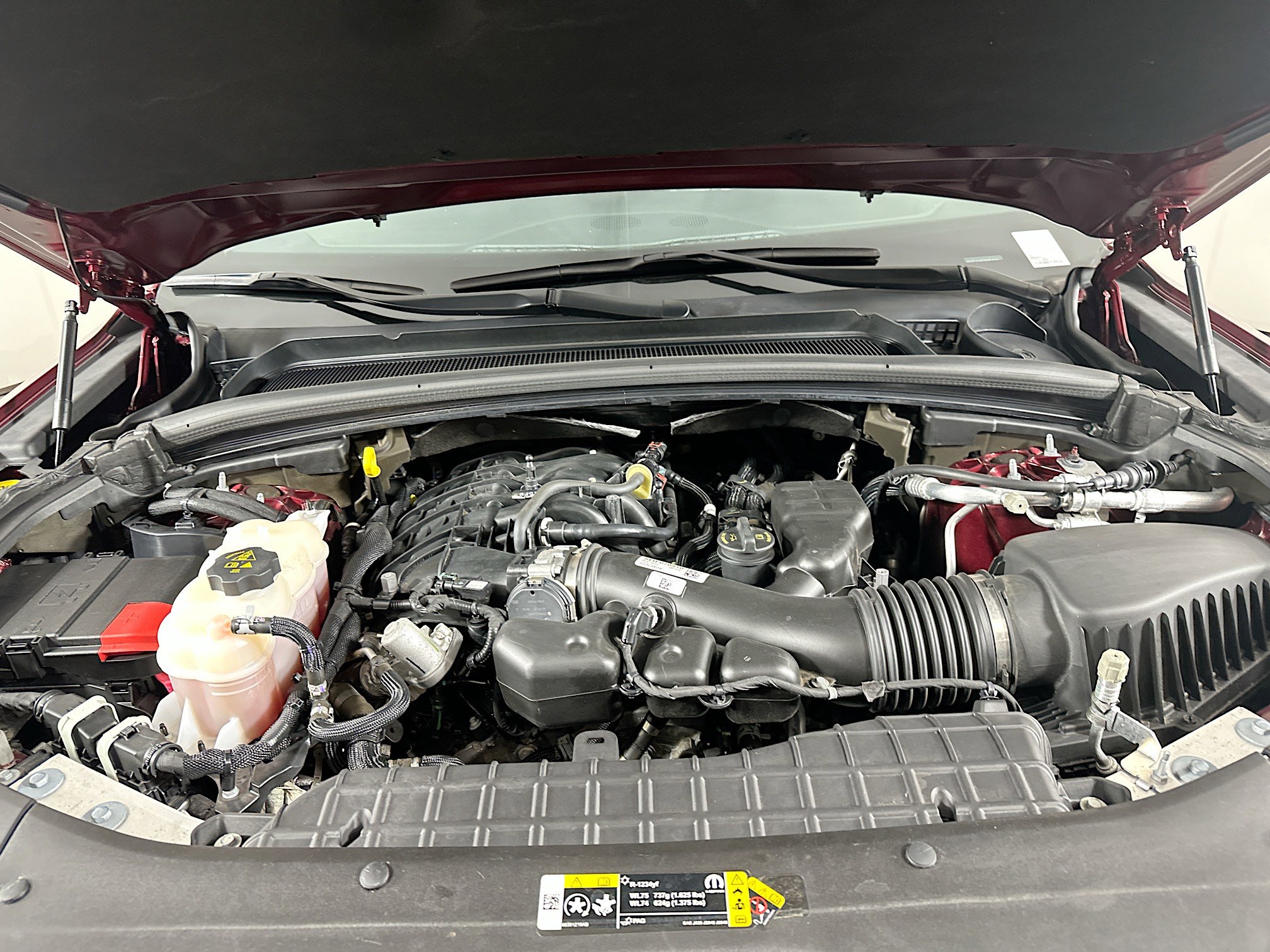 Used 2023 Jeep Grand Cherokee Limited image 34