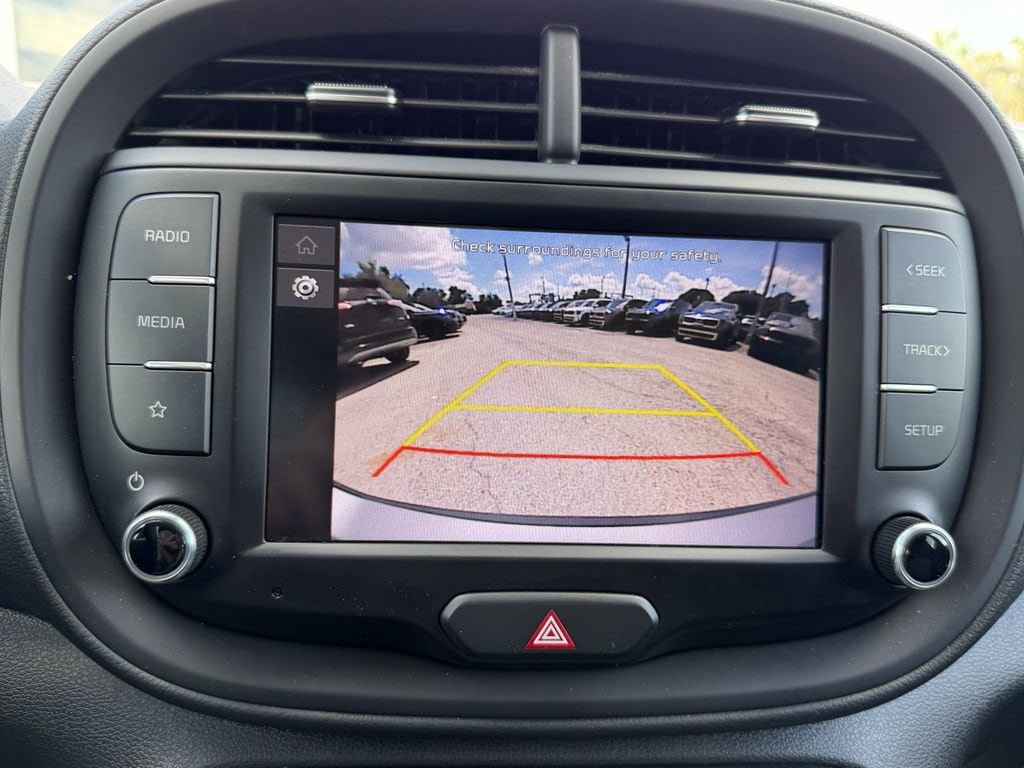 Used 2023 Kia Soul LX FWD image 23