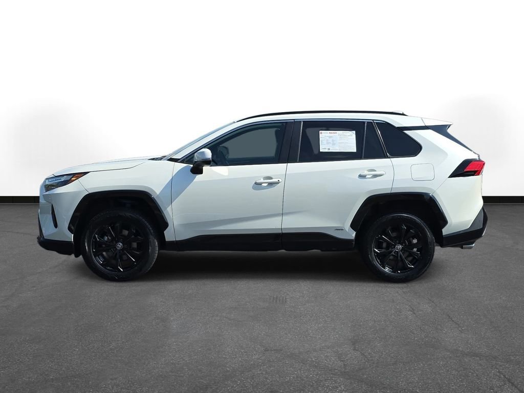 Certified 2022 Toyota RAV4 SE w/ Convenience Package AWD/4WD image 11