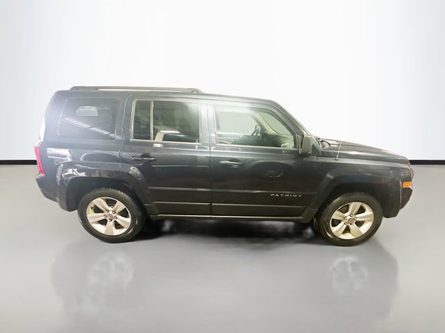 Used 2014 Jeep Patriot Latitude image 5