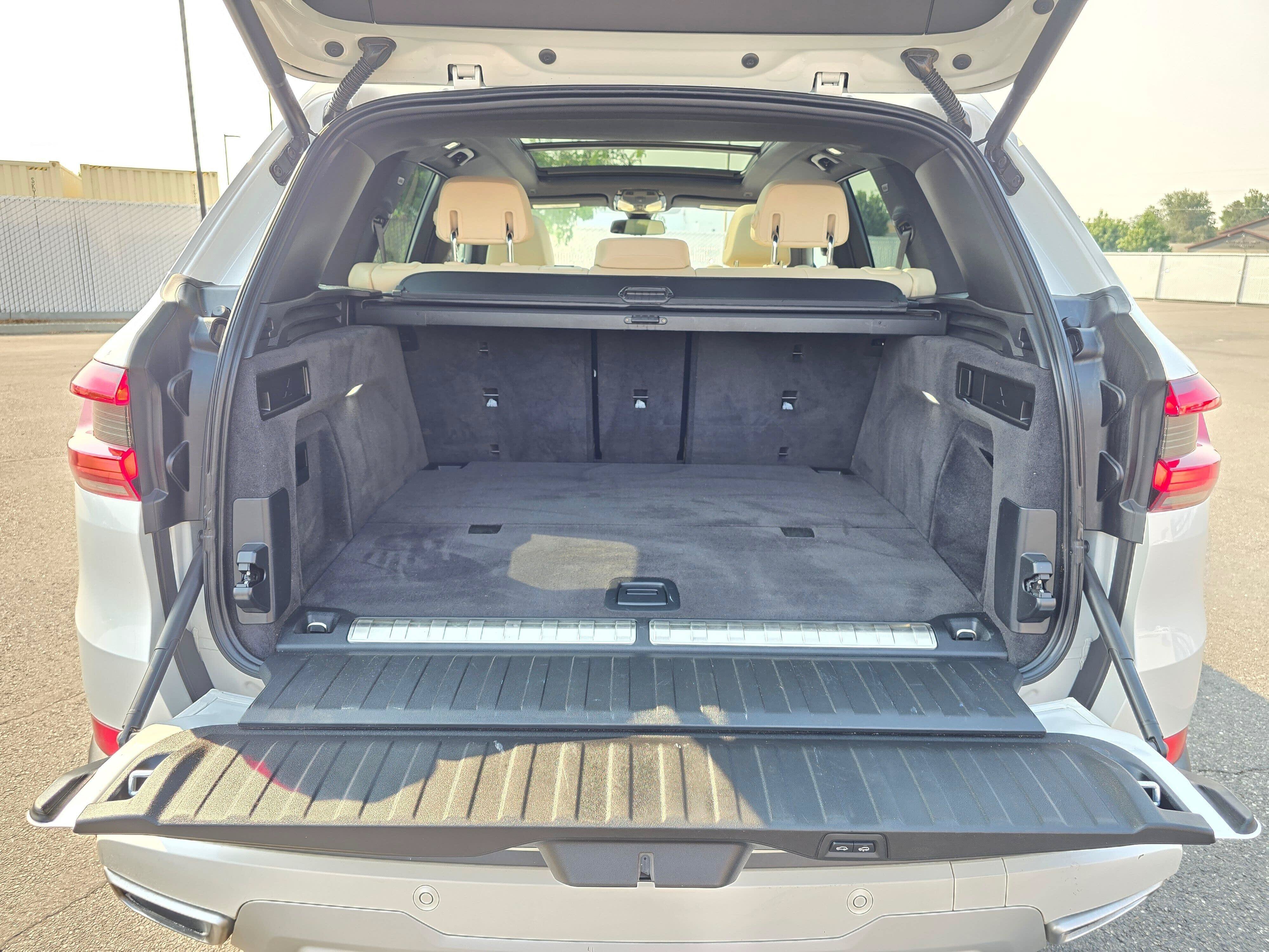 Used 2022 BMW X5 xDrive45e AWD/4WD image 29