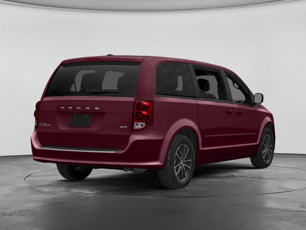 Used 2018 Dodge Grand Caravan GT FWD image 4
