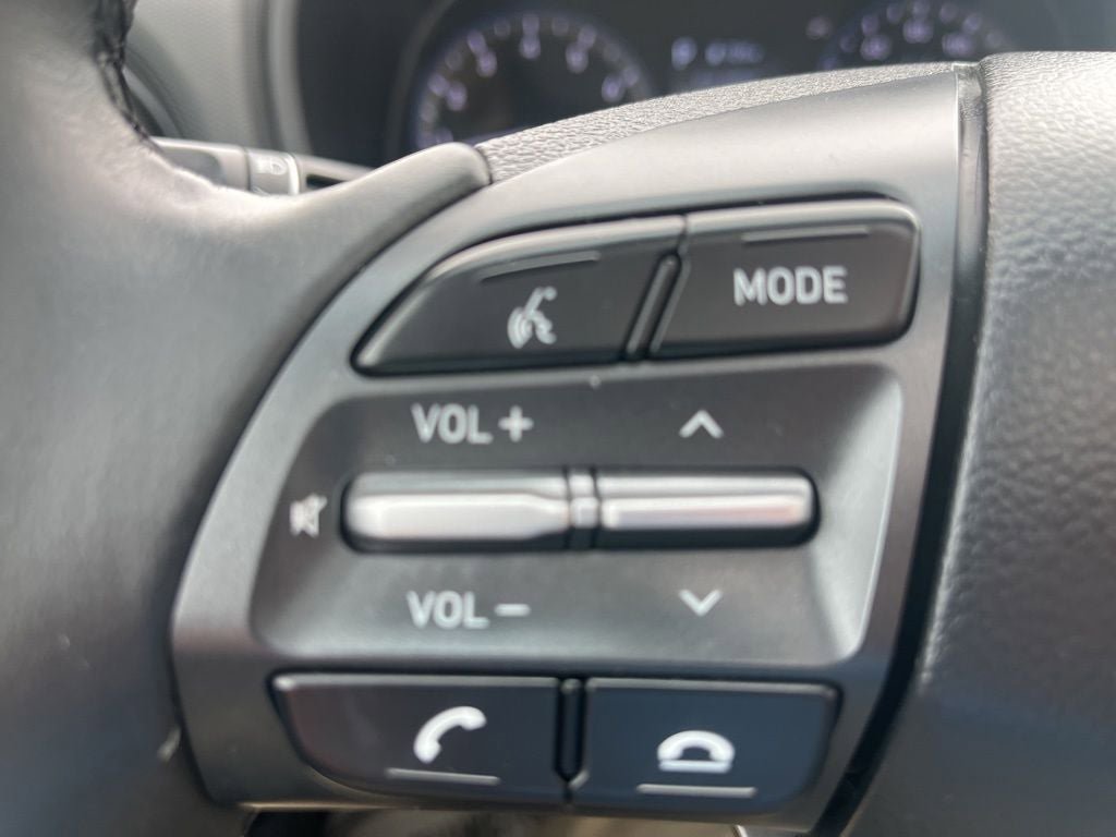 Used 2019 Hyundai Kona Limited FWD image 31