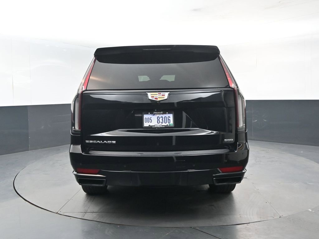 Used 2022 Cadillac Escalade Sport image 4