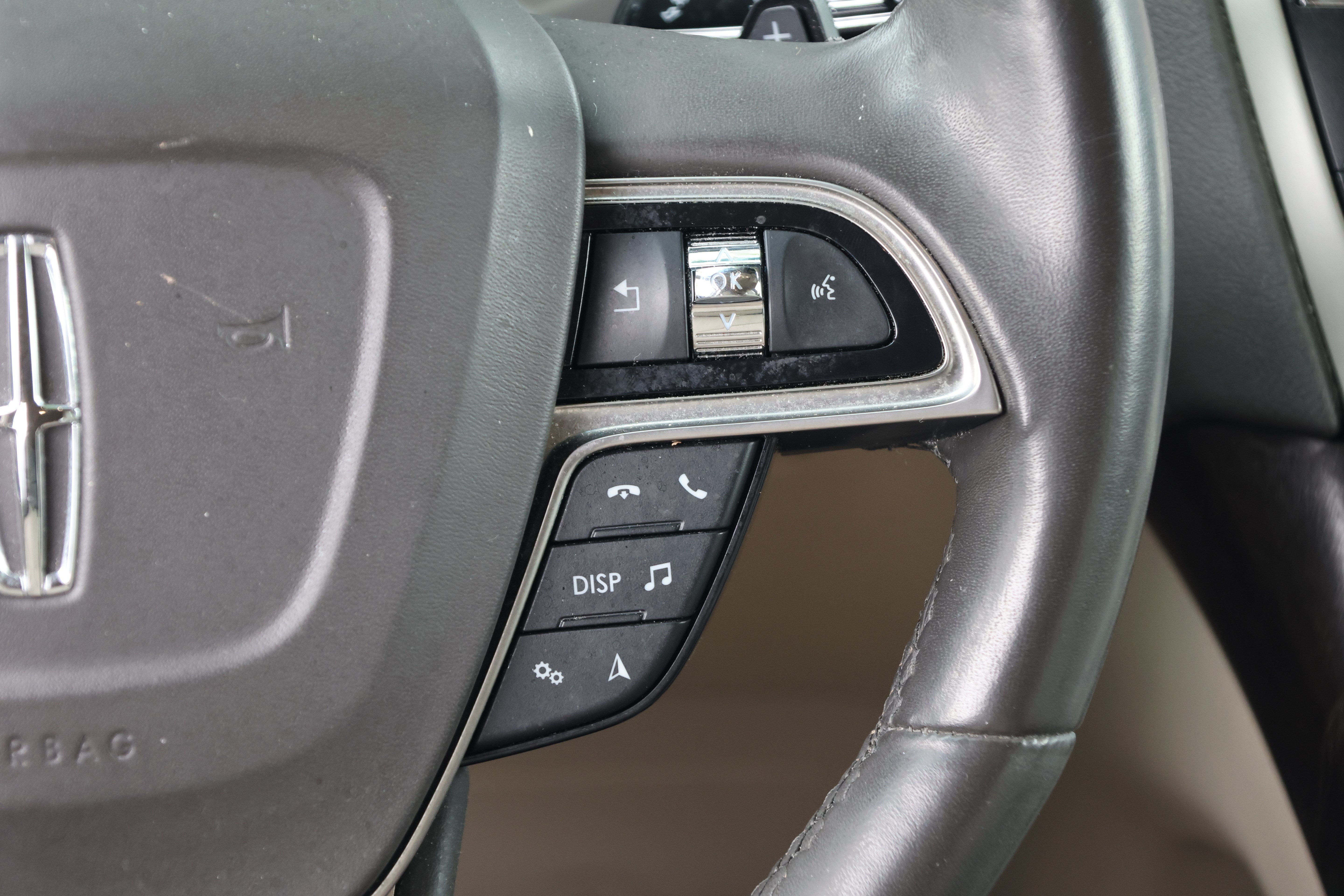 Used 2019 Lincoln Nautilus Select FWD image 21