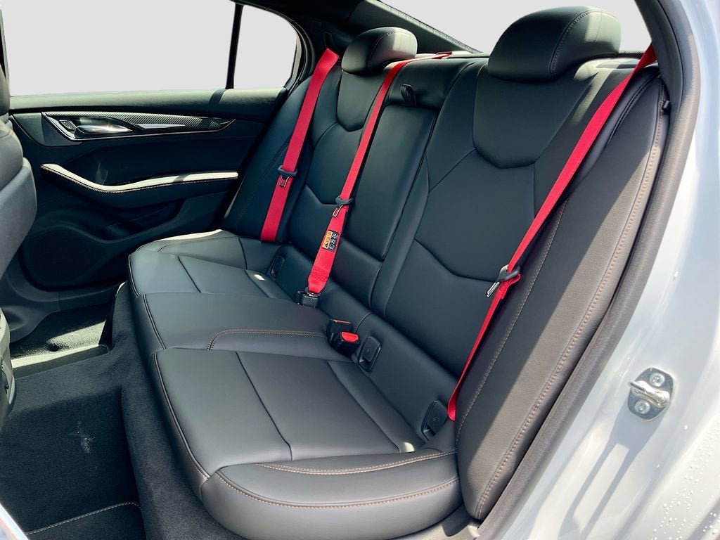 New 2026 Cadillac CT5 V RWD image 32
