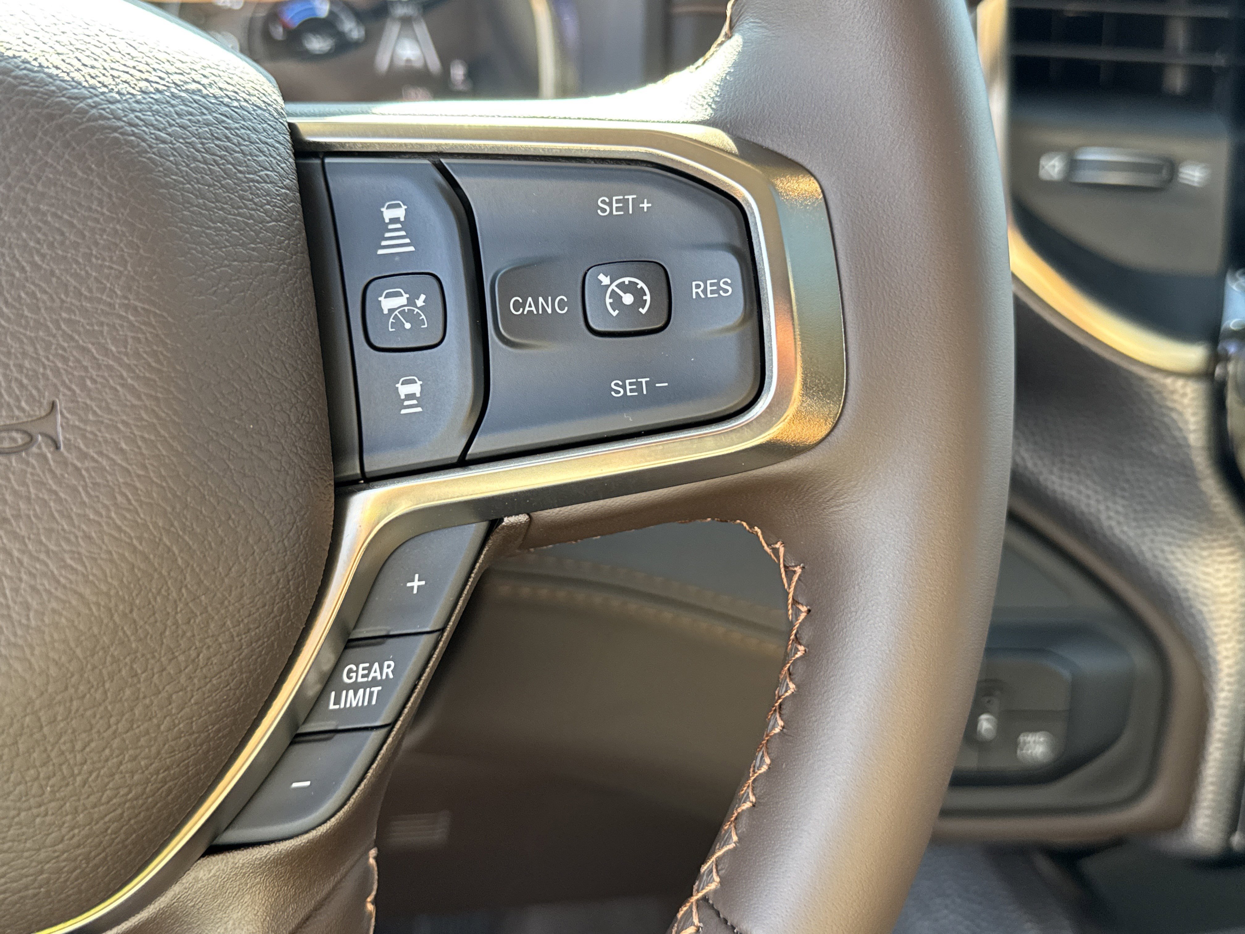 New 2026 RAM 2500 Limited image 30