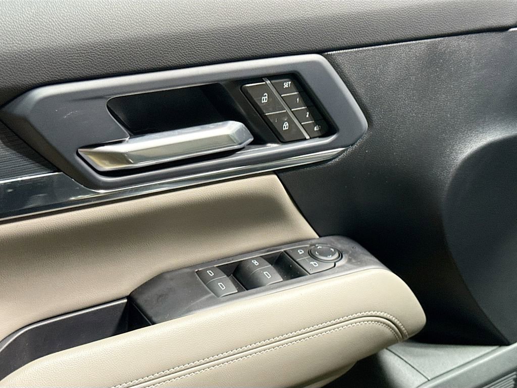 New 2026 GMC Terrain Elevation w/ Elevation Premium Package image 17