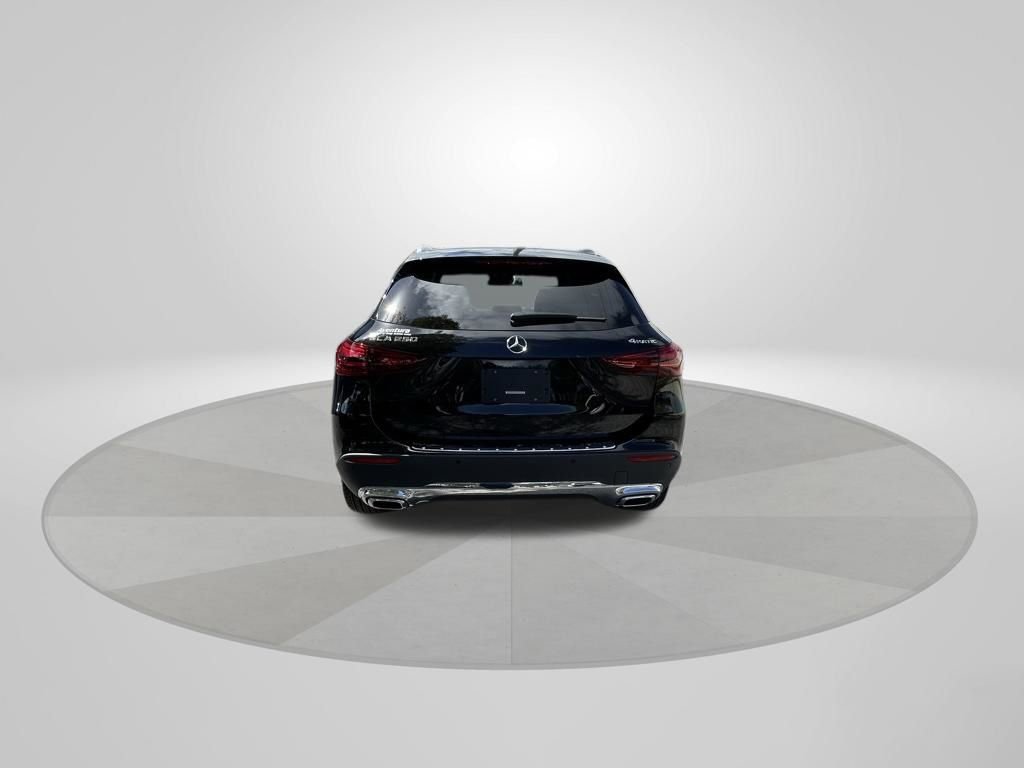 Used 2025 Mercedes-Benz GLA 250 4MATIC image 6