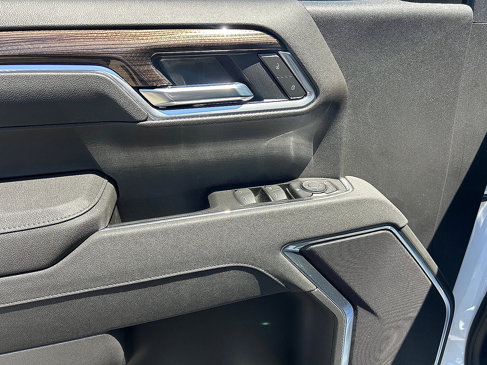 New 2026 Chevrolet Silverado 1500 RST w/ RST Select Package AWD/4WD image 12