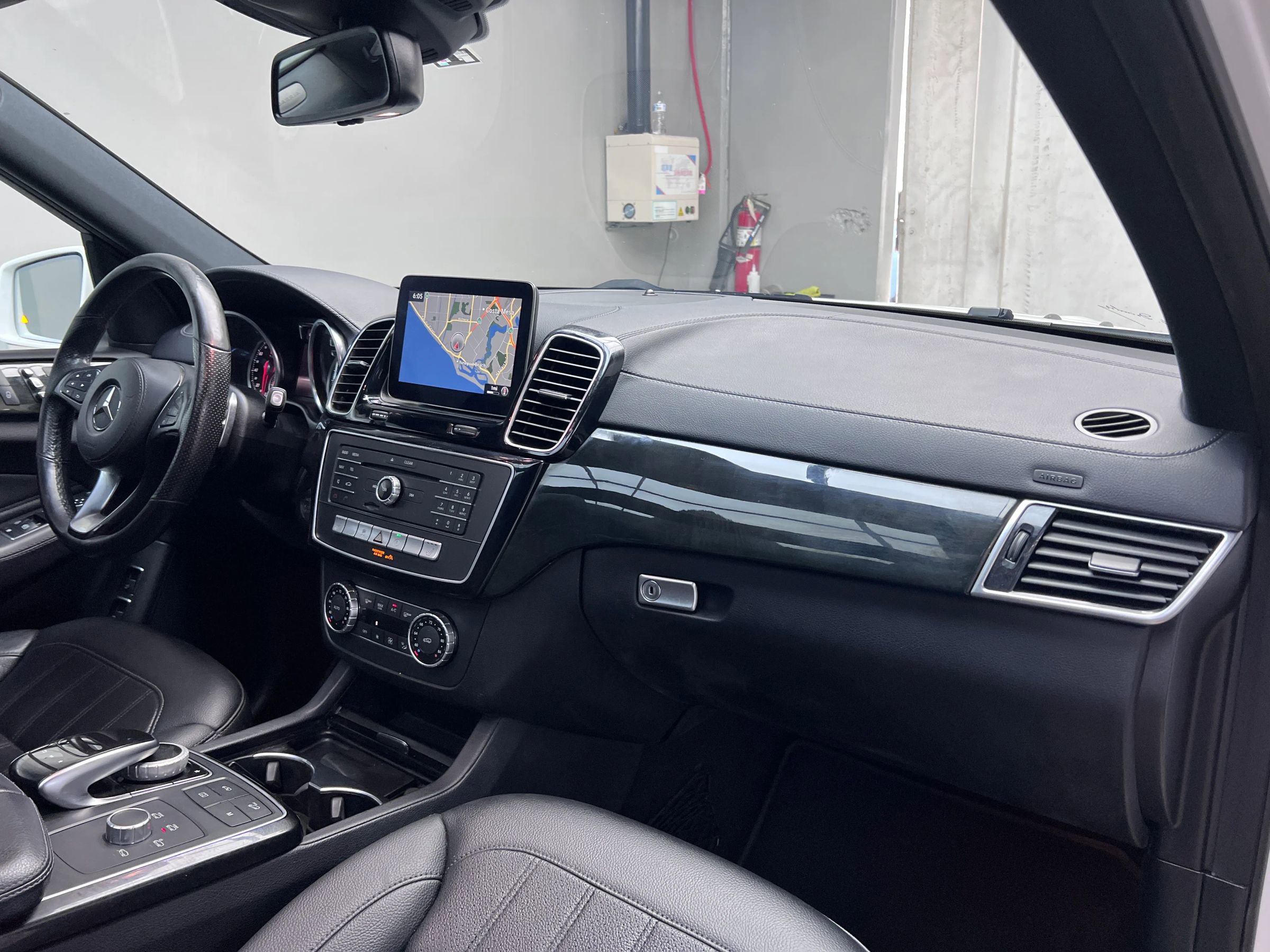 Used 2017 Mercedes-Benz GLS 450 GLS 450 Sport Utility 4D image 25