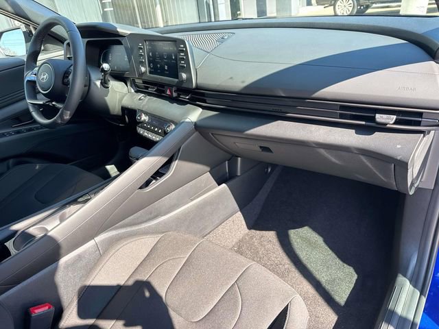 New 2026 Hyundai Elantra SEL Sport w/ Cargo Package image 17