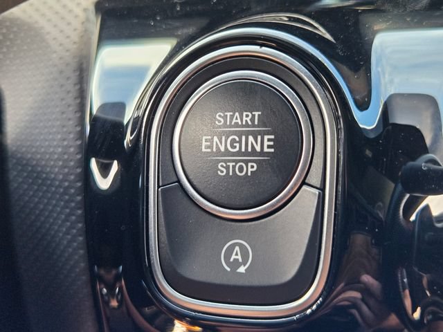 Used 2021 Mercedes-Benz CLA 250 4MATIC image 27