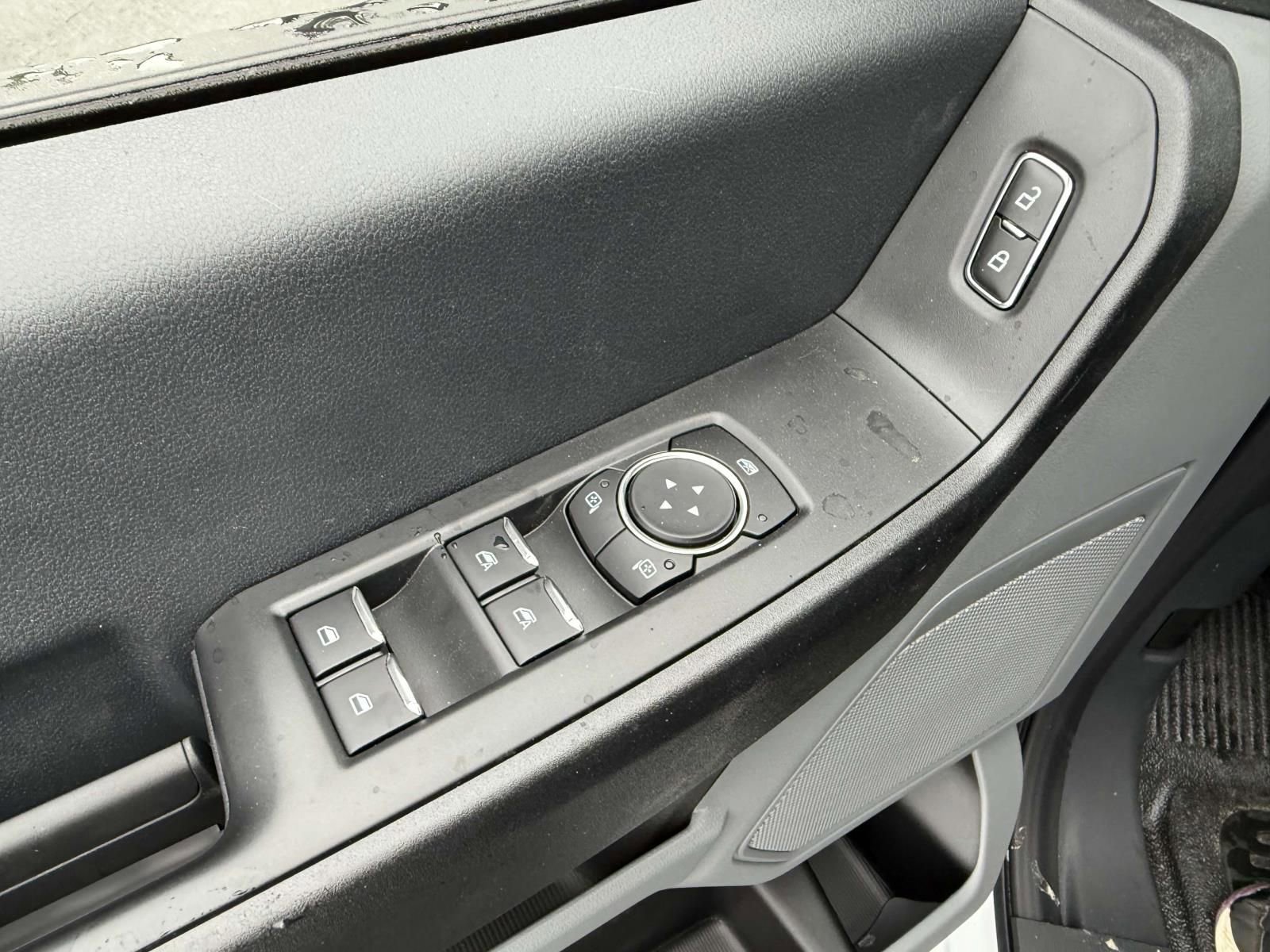 New 2025 Ford F350 XL w/ XL Chrome Package image 18