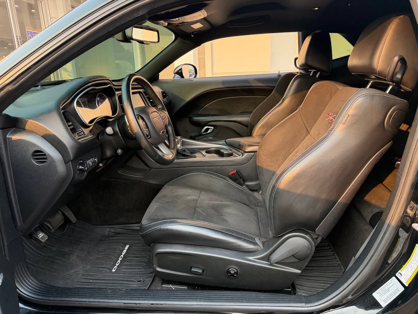 Used 2015 Dodge Challenger R/T Plus RWD image 14