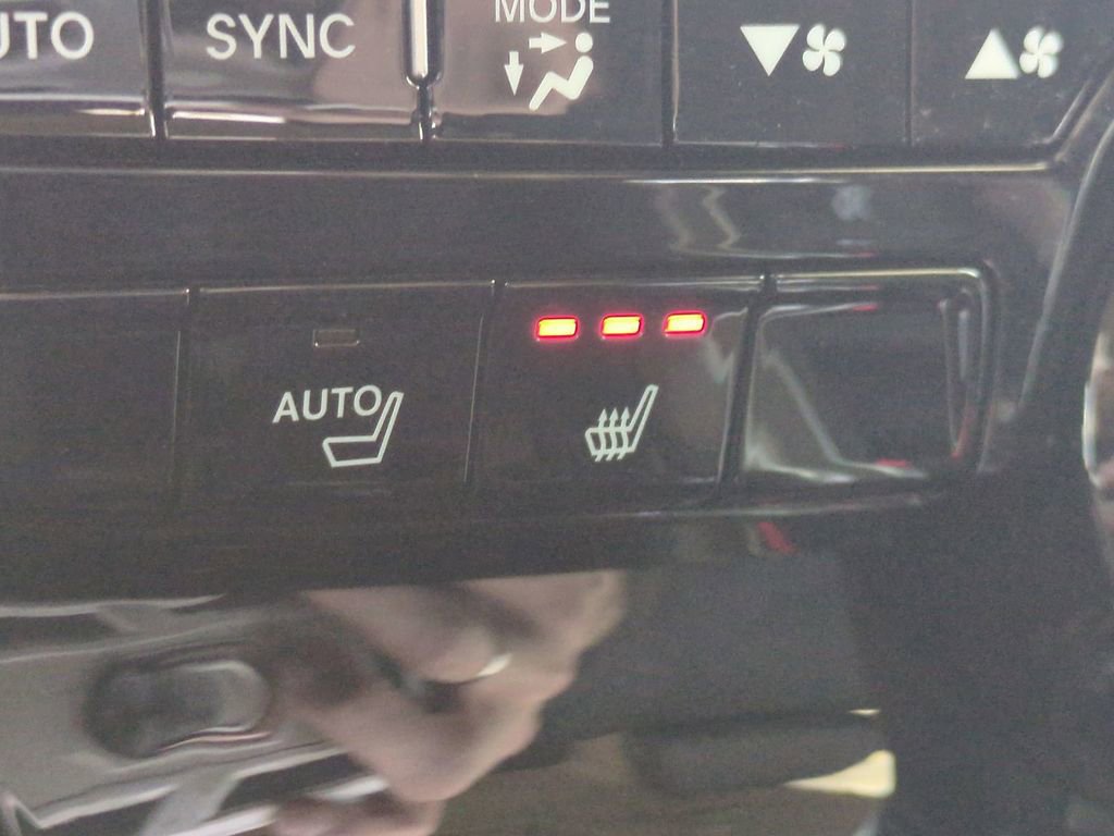 Used 2025 Acura MDX SH-AWD image 29