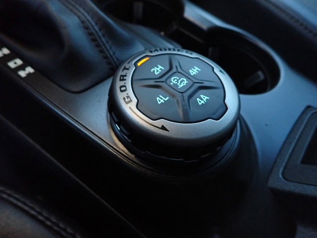 Used 2022 Ford Bronco Everglades image 26