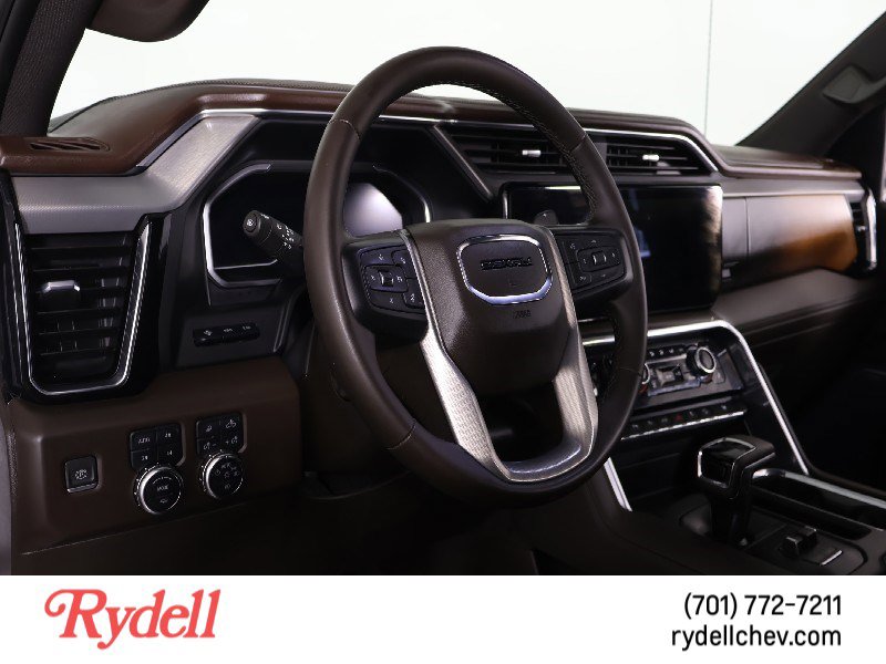Used 2023 GMC Sierra 1500 Denali w/ Technology Package AWD/4WD image 23