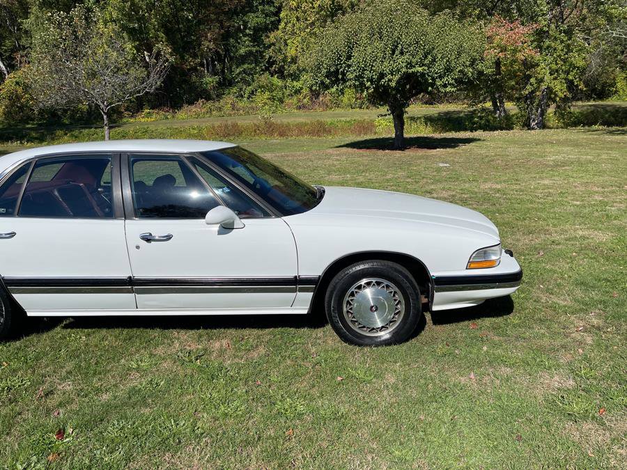 Used 1994 Buick Le Sabre Limited FWD image 39