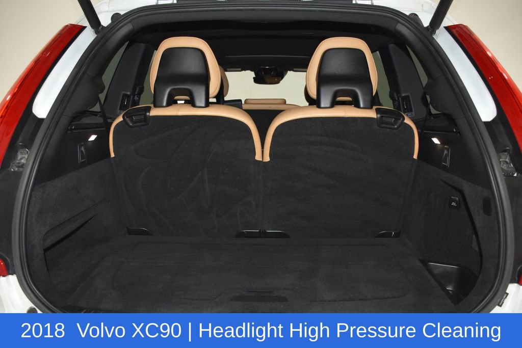 Used 2018 Volvo XC90 T6 Momentum w/ Convenience Package image 30