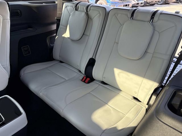 New 2025 Lincoln Aviator Black Label w/ Jet Appearance Package AWD/4WD image 19