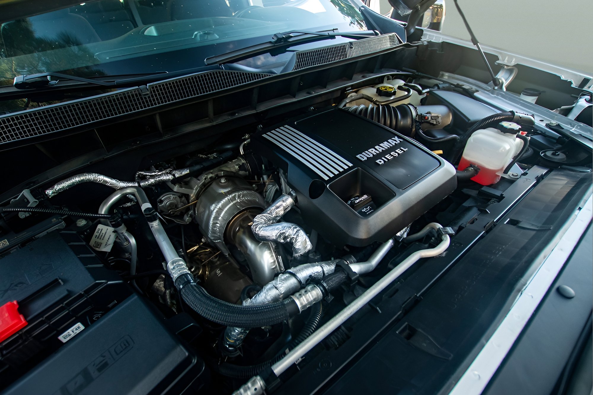 Used 2020 Chevrolet Silverado 1500 LT w/ All-Star Edition image 36