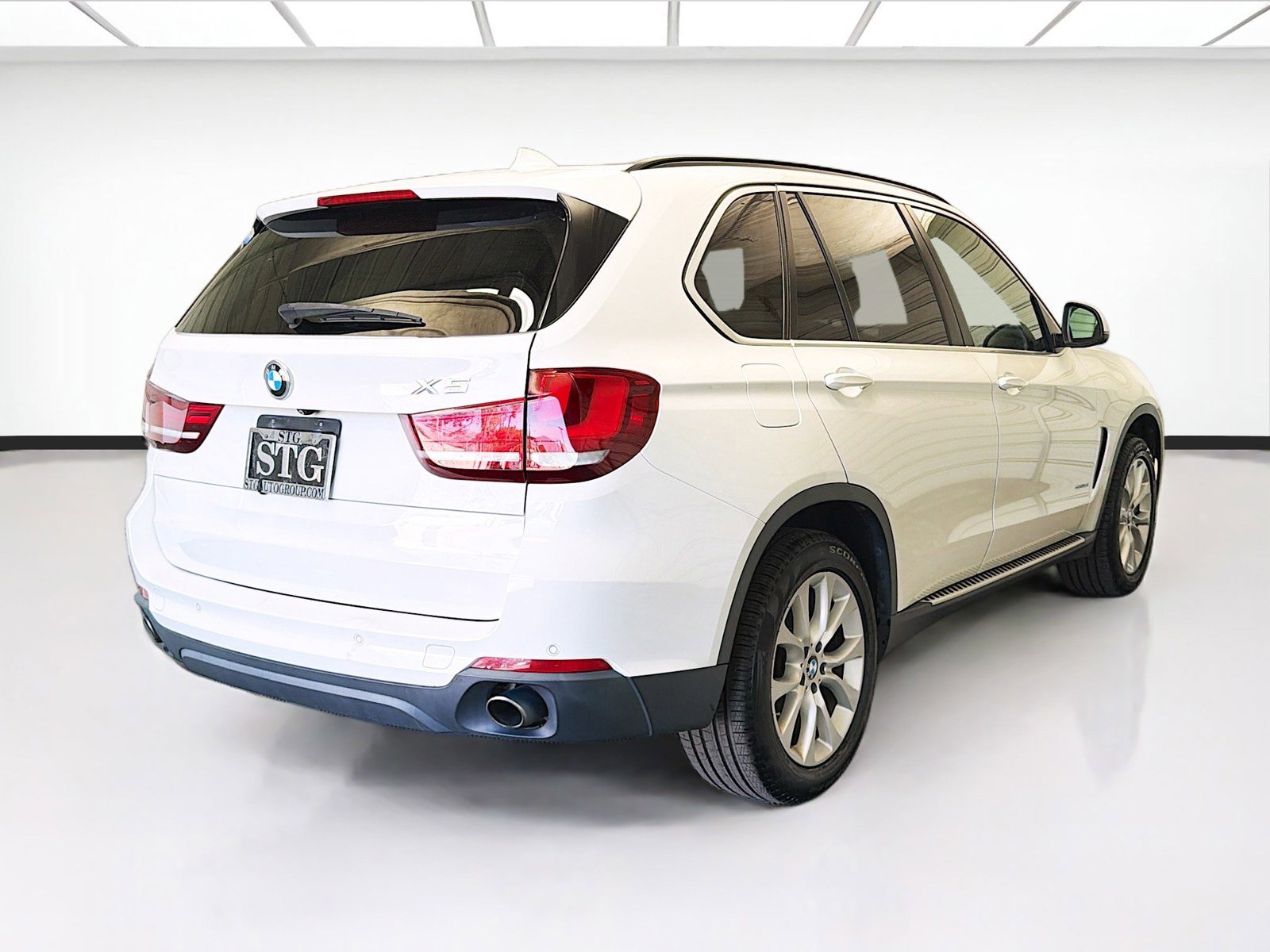 Used 2016 BMW X5 sDrive35i RWD image 4